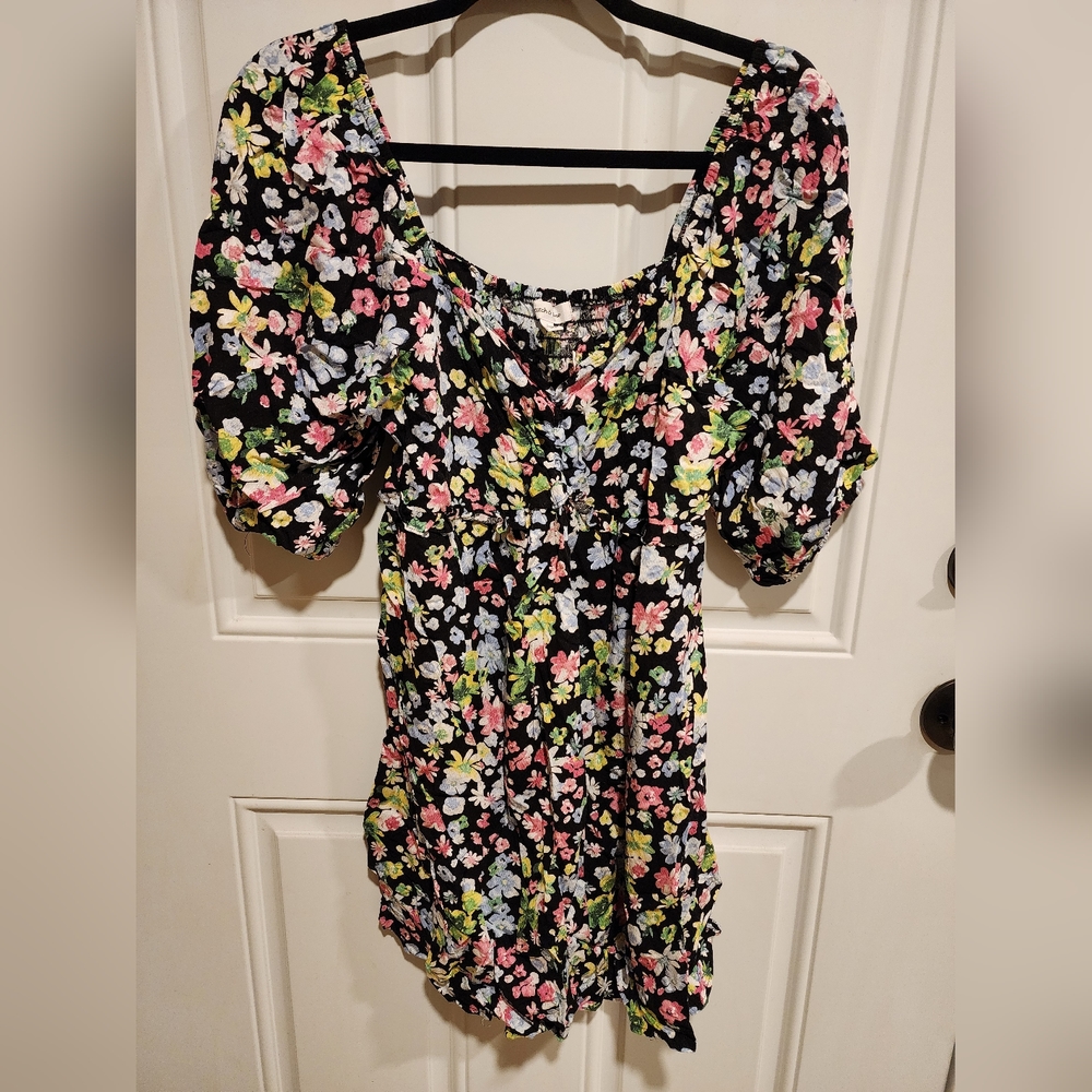 Stitch and Pine DRESS NWOT. NEVER WORN. SIZE LARGE